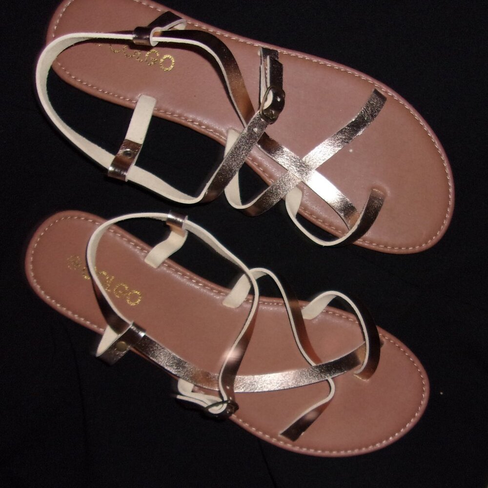 womens size 9     sandals gold tan  shoes shoe nine